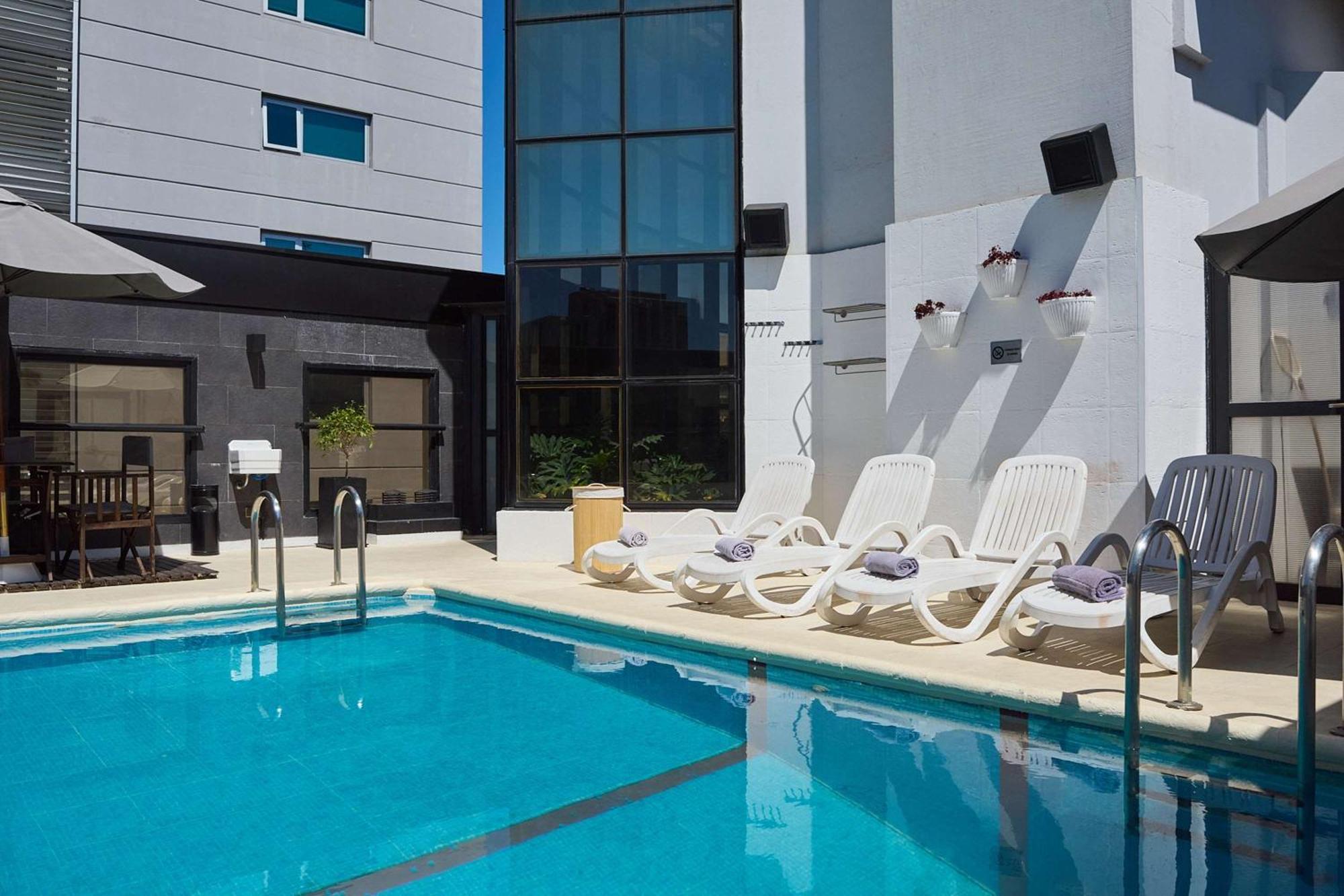 Ramada By Wyndham Buenos Aires Centro Bed and Breakfast Εξωτερικό φωτογραφία